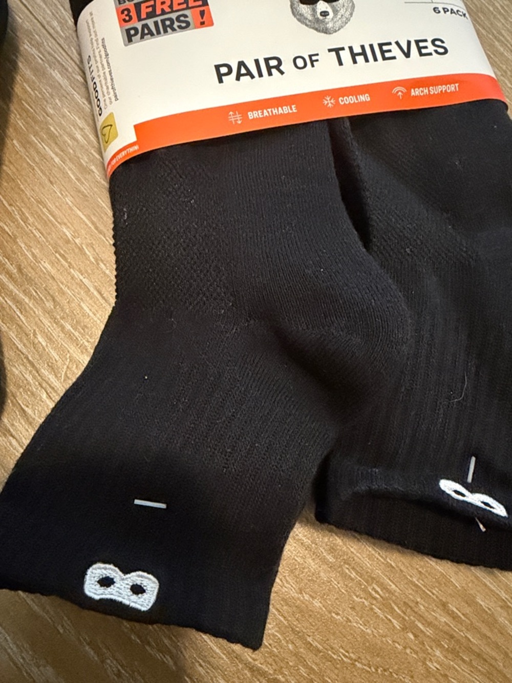 Pair of Thieves Men’s Ankle Socks- 6 pairs